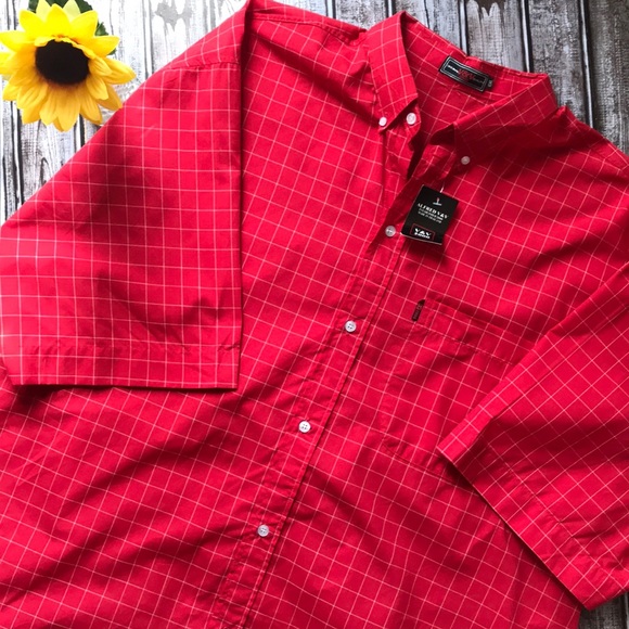 V & V Other - NWT V & V 2000 red check button down shirt